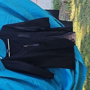 Women's Black Shirt With Zipper Detail